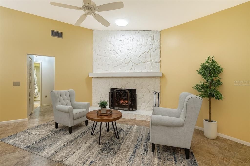 For Sale: $535,000 (3 beds, 2 baths, 1868 Square Feet)