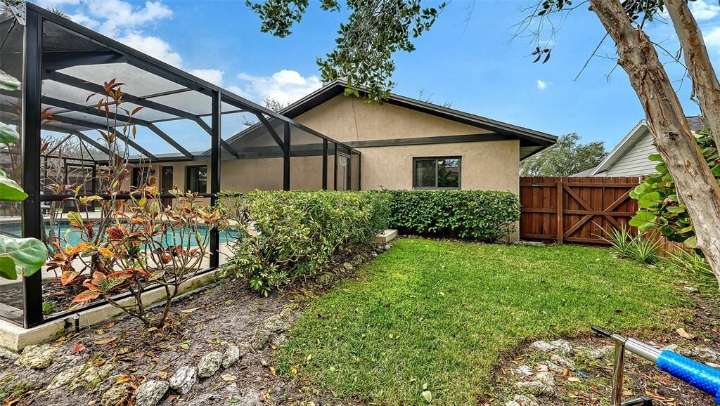 For Sale: $535,000 (3 beds, 2 baths, 1868 Square Feet)