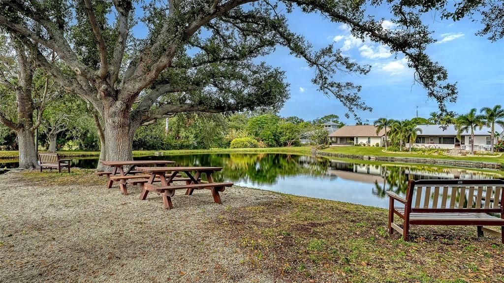 For Sale: $535,000 (3 beds, 2 baths, 1868 Square Feet)