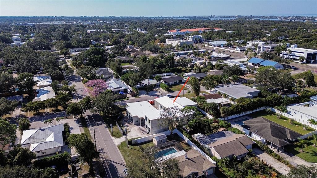 En Venta: $1,835,000 (3 camas, 3 baños, 2454 Pies cuadrados)