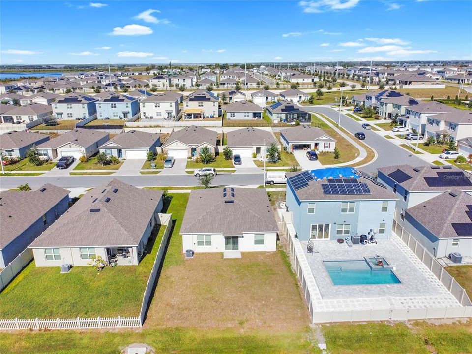 В аренду: $1,750 (3 спален, 2 ванн, 1408 Квадратных фут)