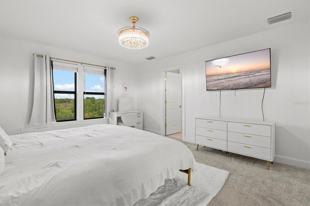 For Rent: $3,985 (4 beds, 3 baths, 2208 Square Feet)