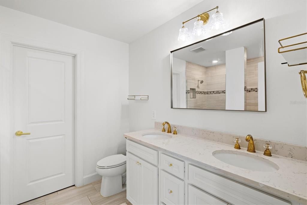 For Rent: $3,985 (4 beds, 3 baths, 2208 Square Feet)