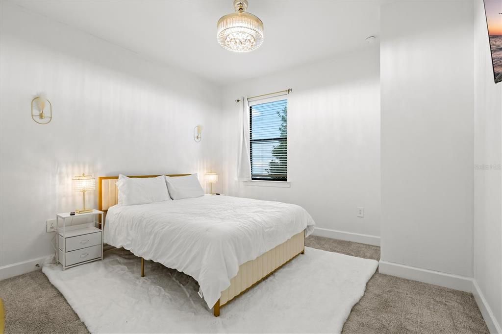 For Rent: $3,985 (4 beds, 3 baths, 2208 Square Feet)