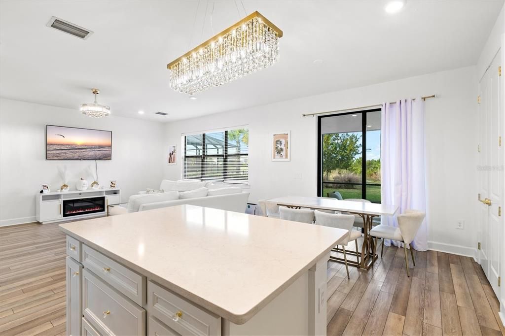 For Rent: $3,985 (4 beds, 3 baths, 2208 Square Feet)