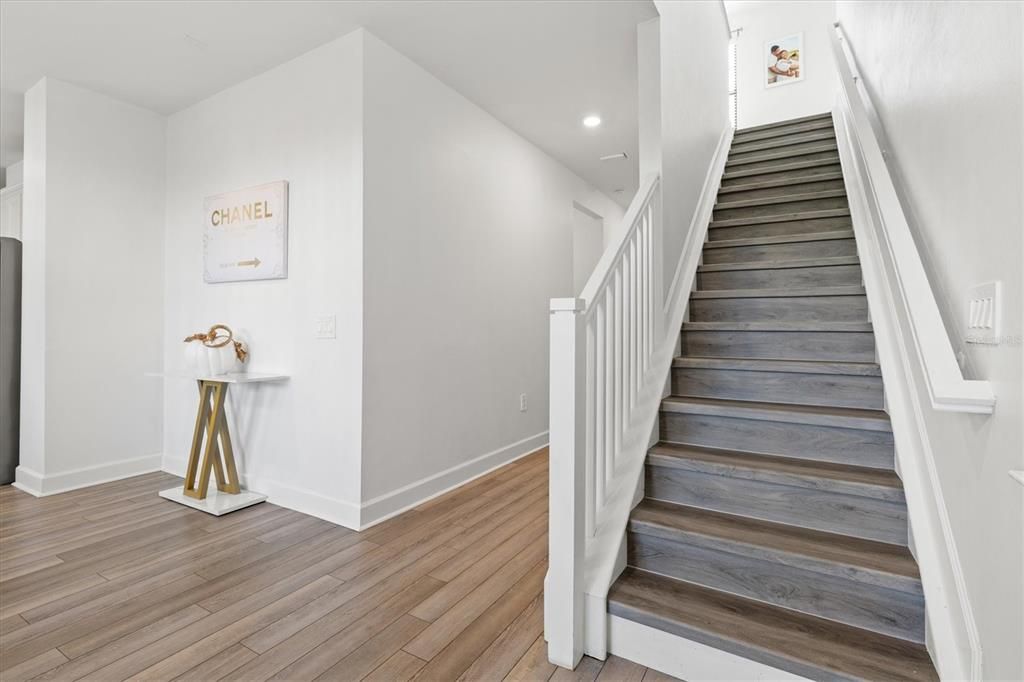 For Rent: $3,985 (4 beds, 3 baths, 2208 Square Feet)