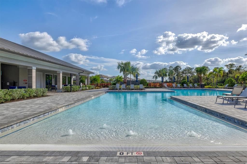 For Rent: $3,985 (4 beds, 3 baths, 2208 Square Feet)