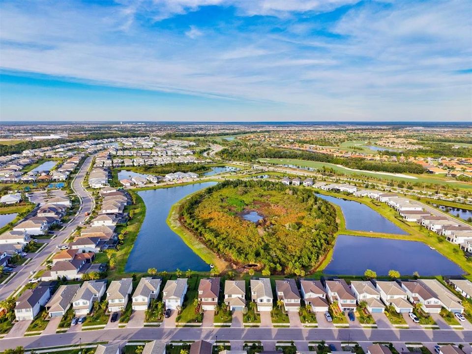 For Rent: $3,985 (4 beds, 3 baths, 2208 Square Feet)