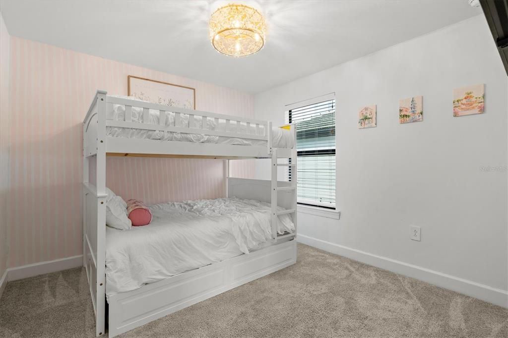 For Rent: $3,985 (4 beds, 3 baths, 2208 Square Feet)