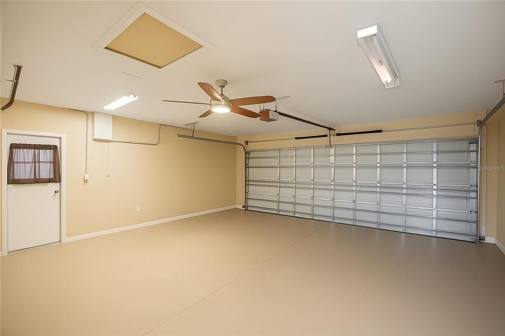 Active With Contract: $349,000 (3 beds, 2 baths, 1424 Square Feet)