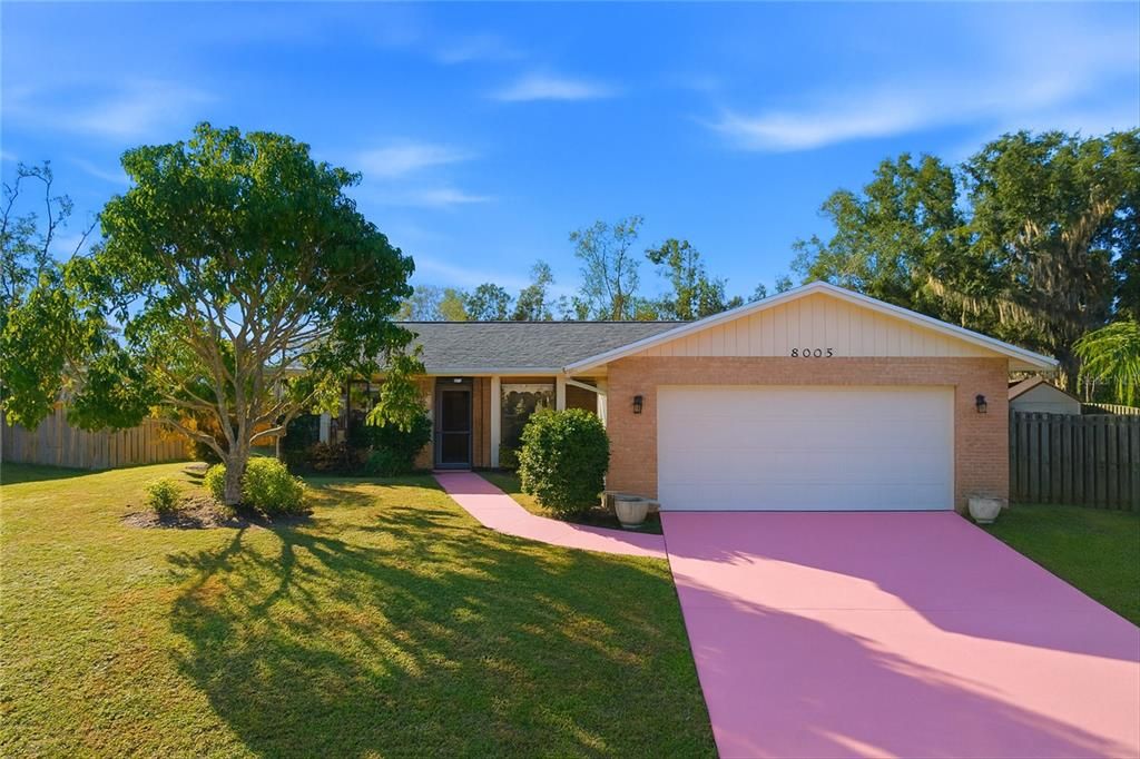 Active With Contract: $349,000 (3 beds, 2 baths, 1424 Square Feet)