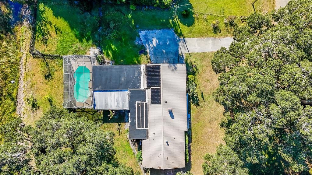 For Sale: $297,000 (3 beds, 3 baths, 1898 Square Feet)