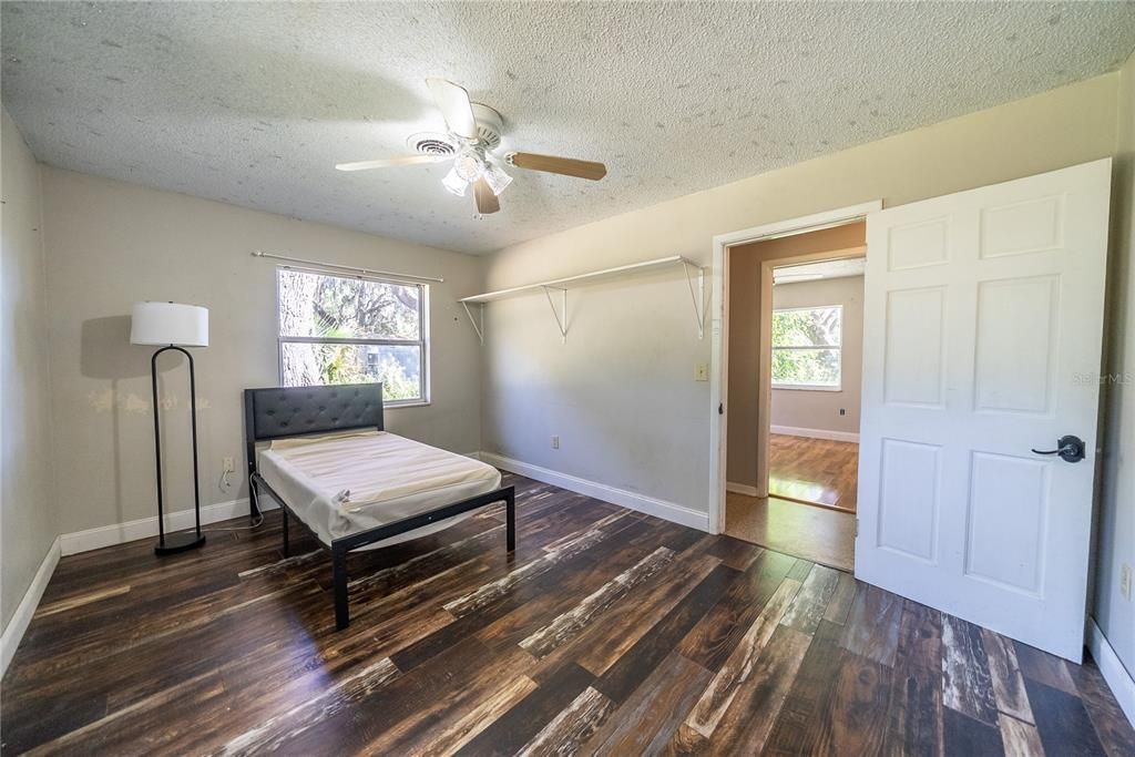 For Sale: $297,000 (3 beds, 3 baths, 1898 Square Feet)