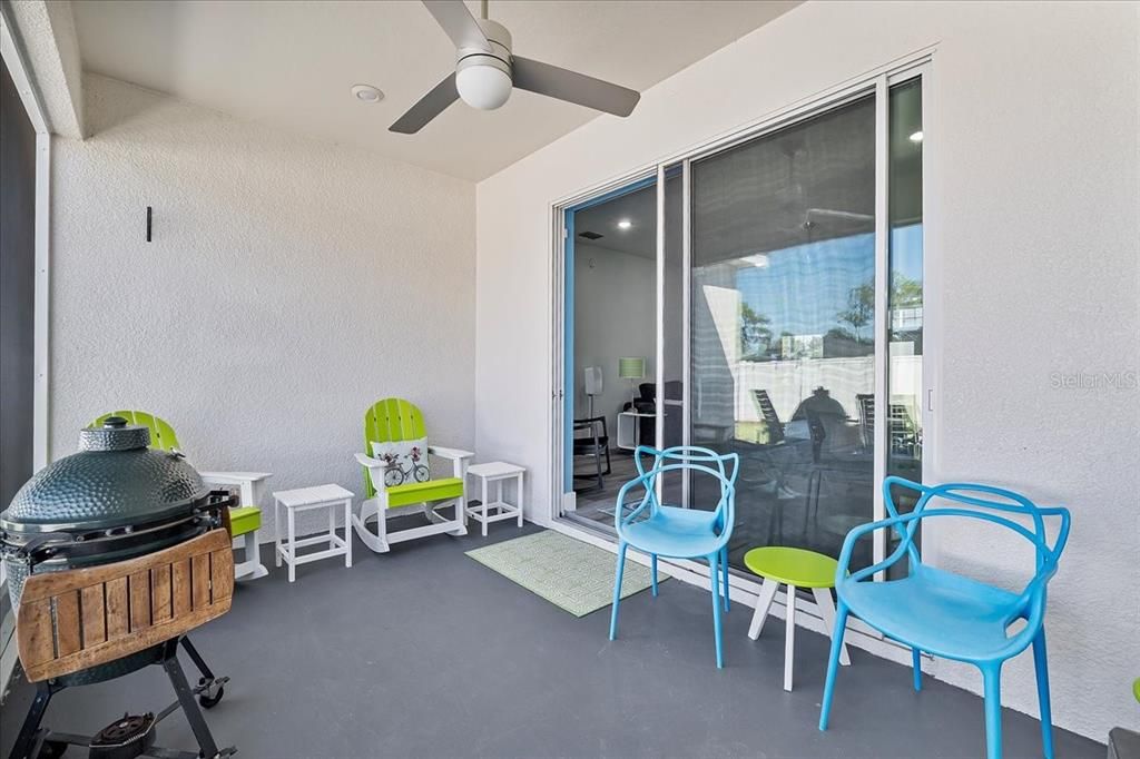 待售: $409,997 (4 贝兹, 3 浴室, 2370 平方英尺)