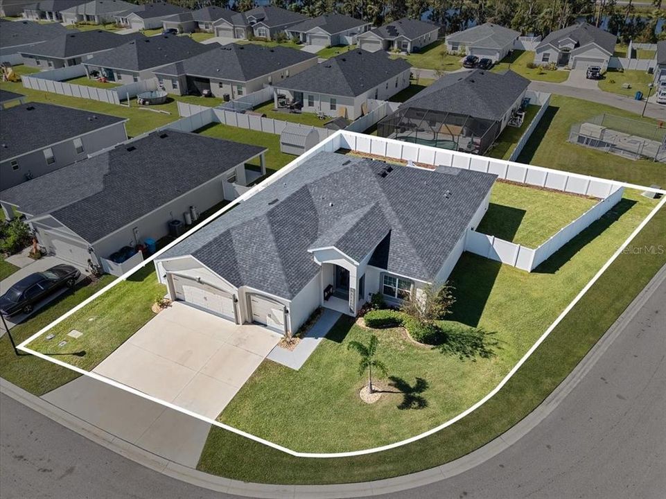 待售: $409,997 (4 贝兹, 3 浴室, 2370 平方英尺)