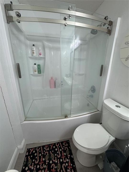 En Venta: $499,900 (4 camas, 2 baños, 2846 Pies cuadrados)