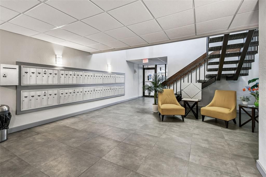 待售: $424,900 (2 贝兹, 2 浴室, 1050 平方英尺)