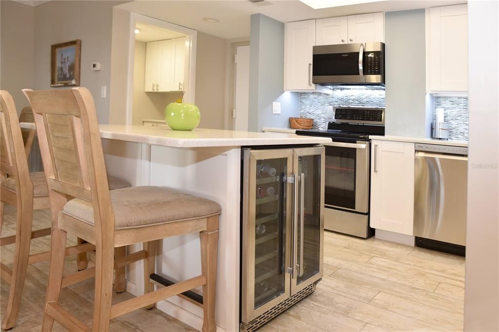 For Rent: $3,200 (2 beds, 2 baths, 1110 Square Feet)