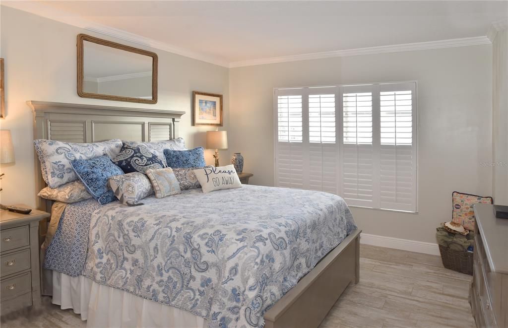 For Rent: $3,200 (2 beds, 2 baths, 1110 Square Feet)