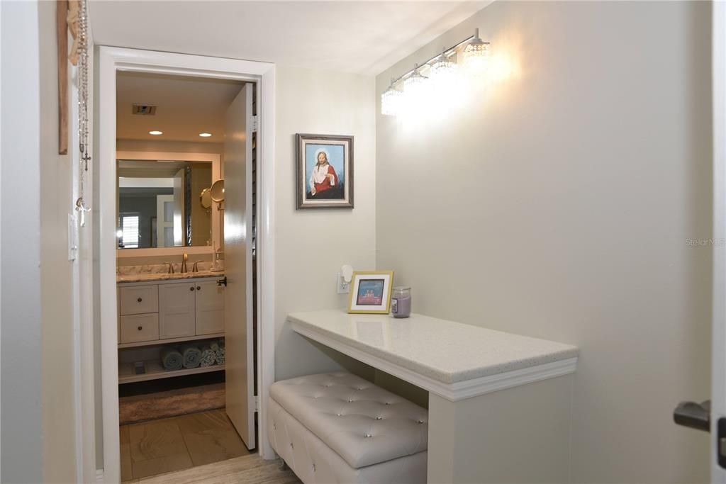 For Rent: $3,200 (2 beds, 2 baths, 1110 Square Feet)