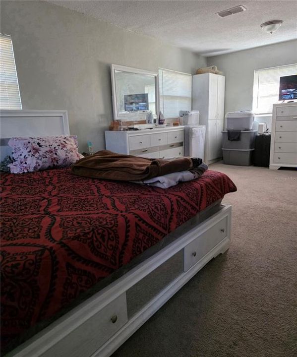 En Venta: $230,000 (2 camas, 1 baños, 1256 Pies cuadrados)