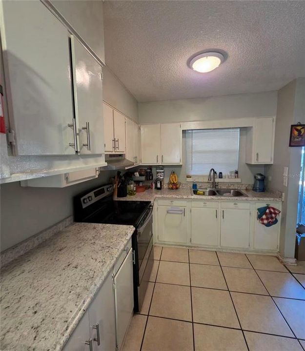 En Venta: $230,000 (2 camas, 1 baños, 1256 Pies cuadrados)