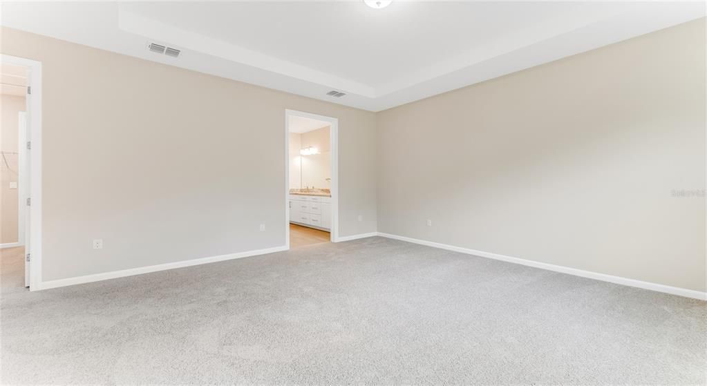 For Sale: $534,990 (3 beds, 2 baths, 1983 Square Feet)