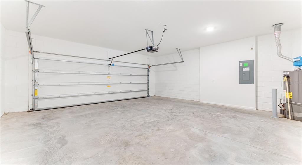 For Sale: $534,990 (3 beds, 2 baths, 1983 Square Feet)