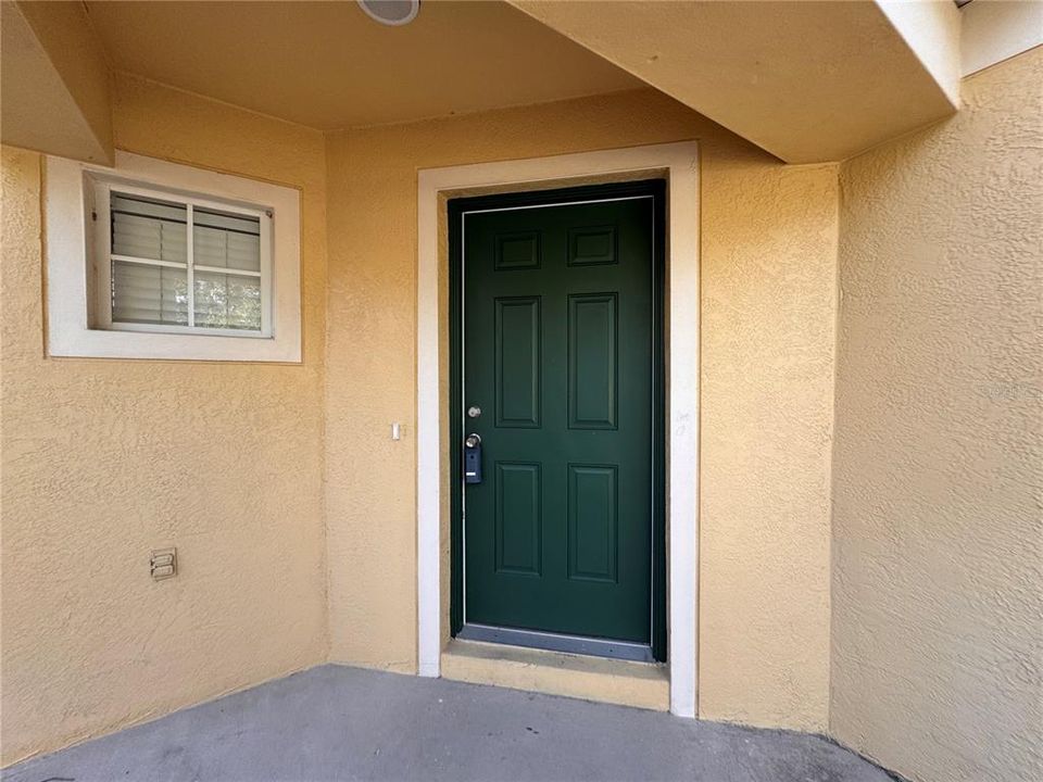 В аренду: $2,150 (3 спален, 2 ванн, 1317 Квадратных фут)