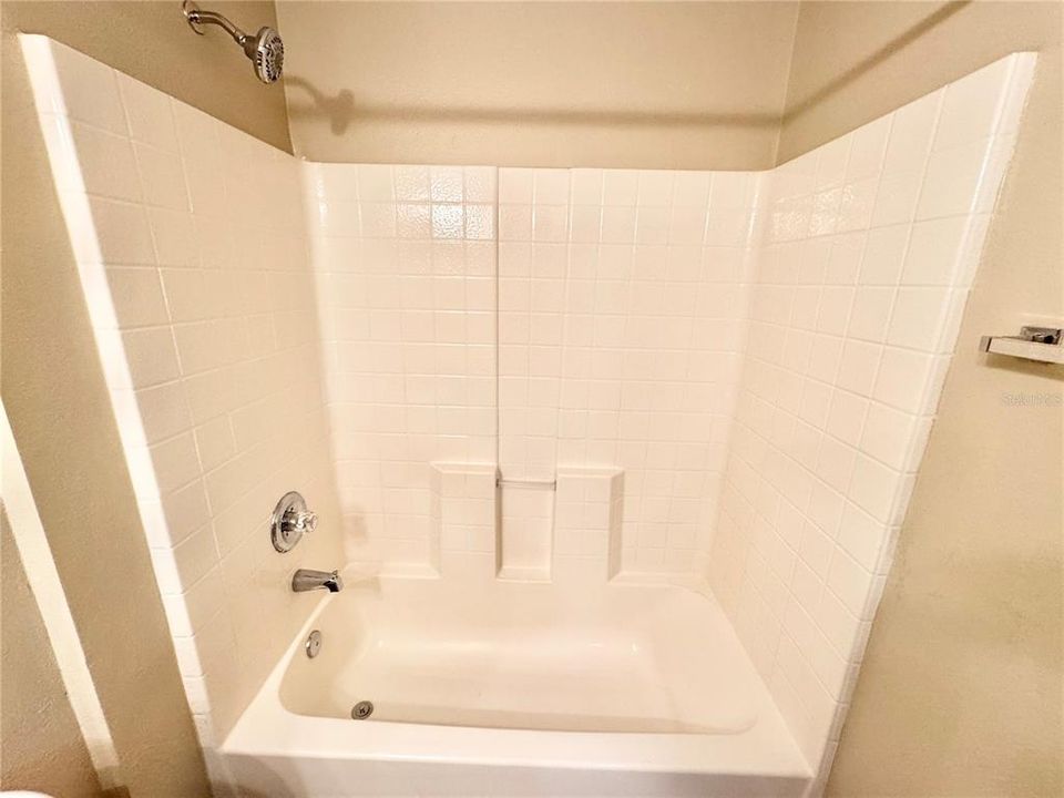 В аренду: $2,150 (3 спален, 2 ванн, 1317 Квадратных фут)