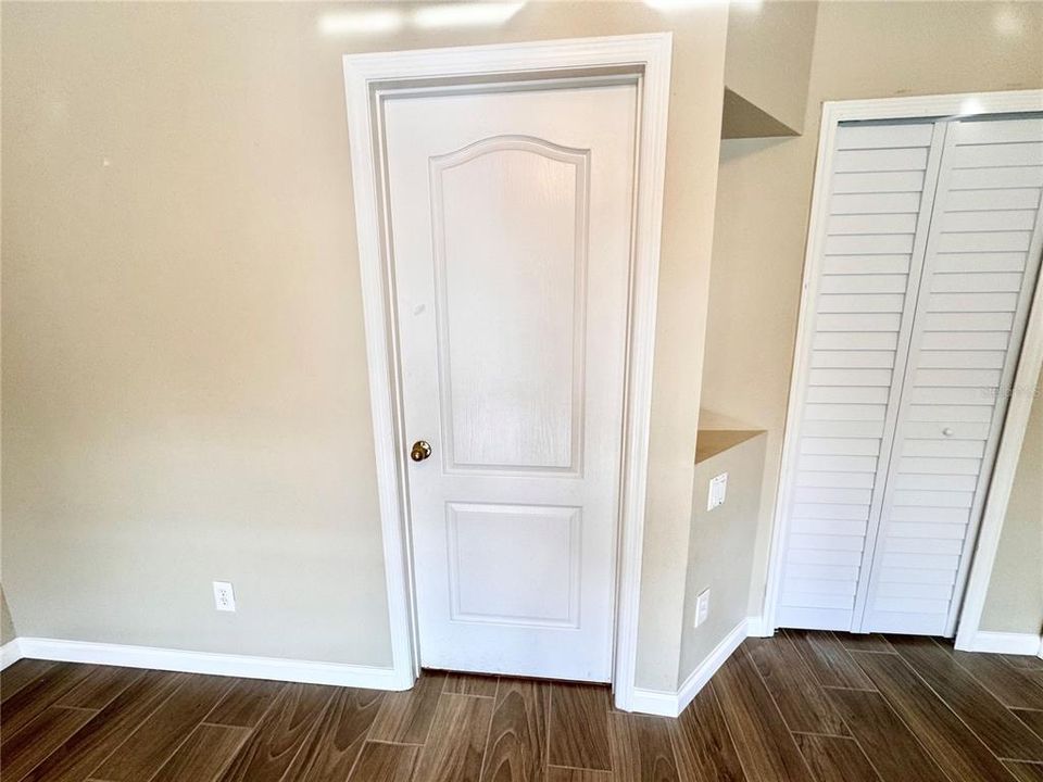 В аренду: $2,150 (3 спален, 2 ванн, 1317 Квадратных фут)