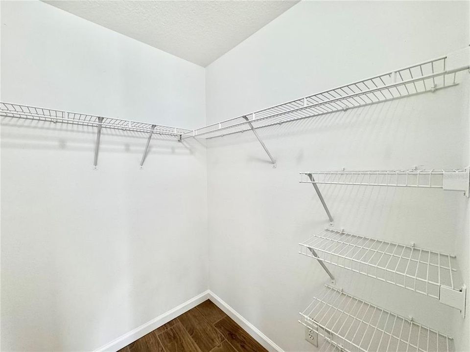 В аренду: $2,150 (3 спален, 2 ванн, 1317 Квадратных фут)