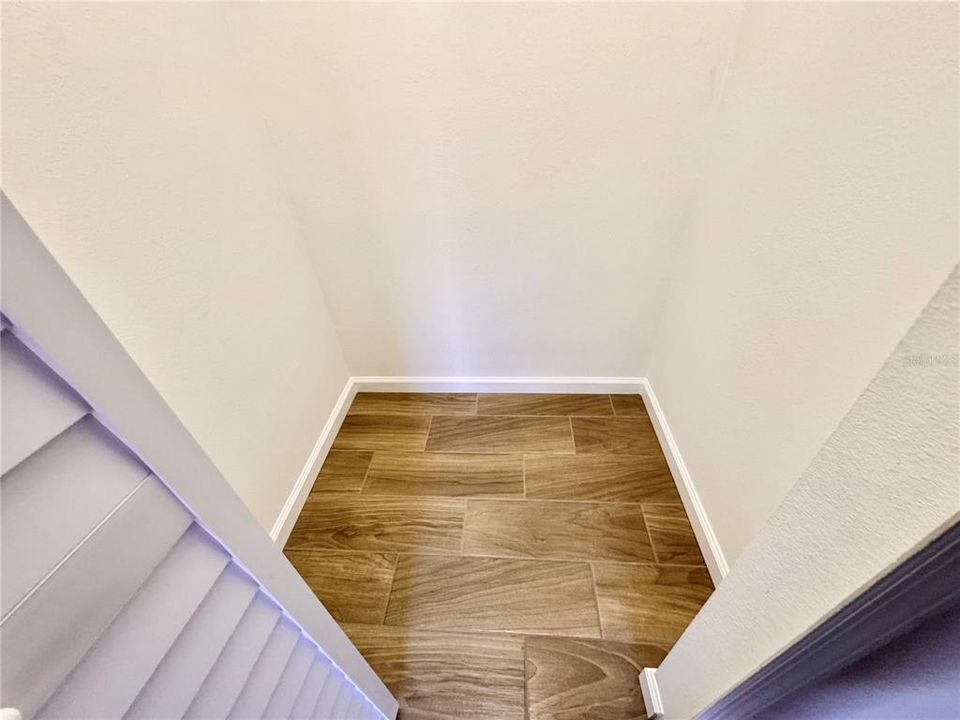 В аренду: $2,150 (3 спален, 2 ванн, 1317 Квадратных фут)