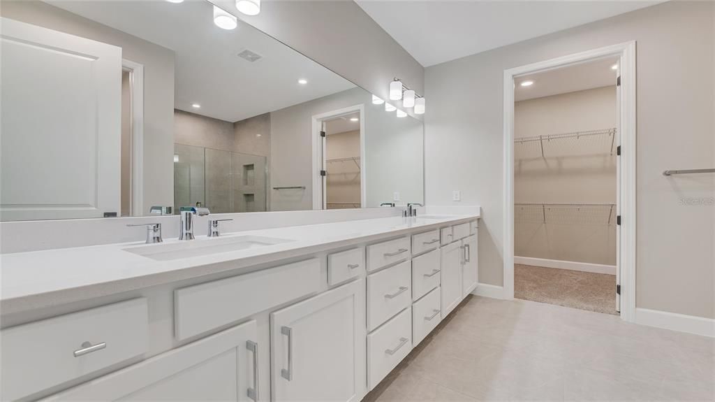 For Sale: $599,990 (3 beds, 4 baths, 2496 Square Feet)