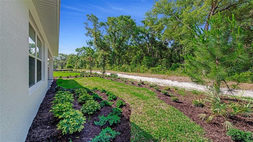 For Sale: $599,990 (3 beds, 4 baths, 2496 Square Feet)