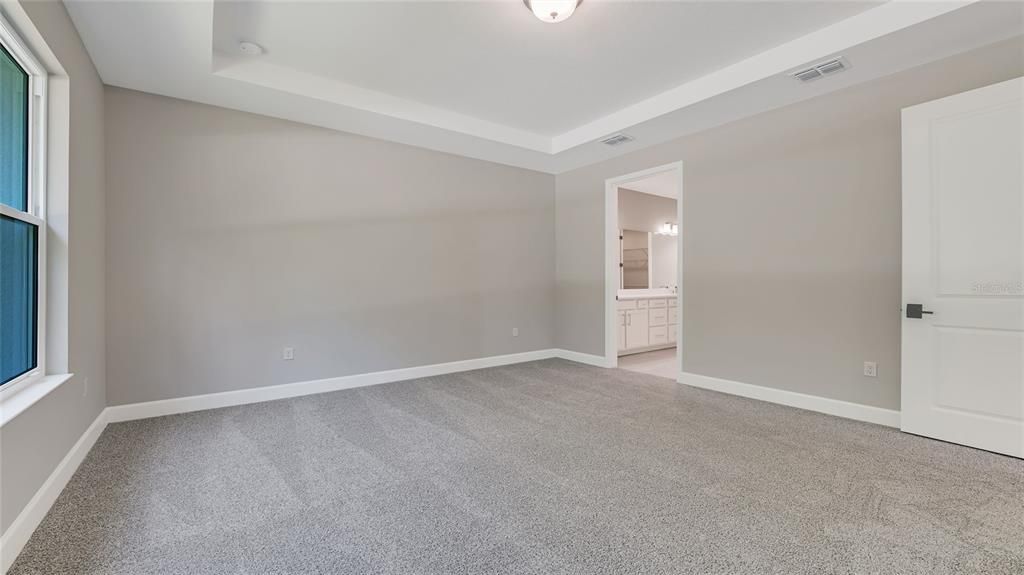 For Sale: $599,990 (3 beds, 4 baths, 2496 Square Feet)