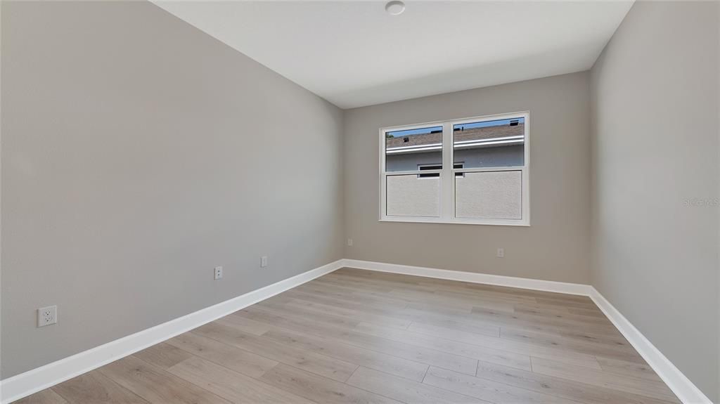 For Sale: $599,990 (3 beds, 4 baths, 2496 Square Feet)