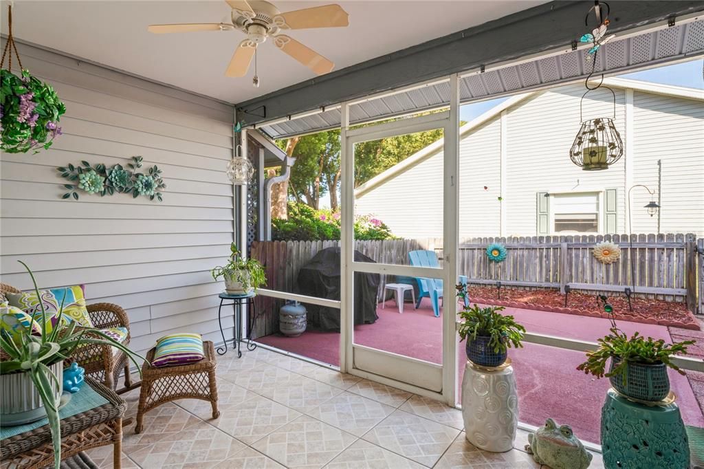 En Venta: $234,900 (2 camas, 2 baños, 1070 Pies cuadrados)