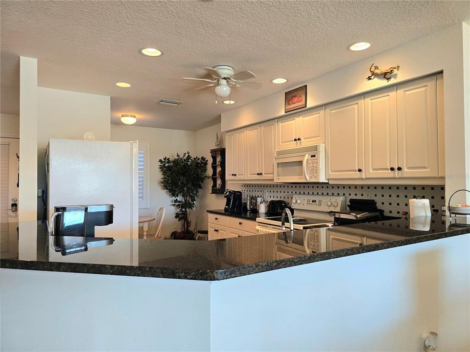 В аренду: $3,600 (2 спален, 2 ванн, 1440 Квадратных фут)