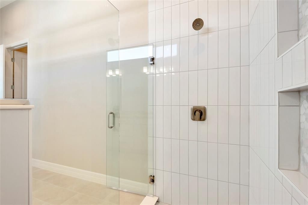 En Venta: $484,790 (3 camas, 2 baños, 1724 Pies cuadrados)