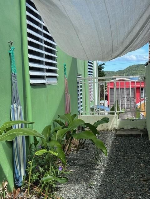 На продажу: $299,777 (5 спален, 4 ванн, 1542 Квадратных фут)