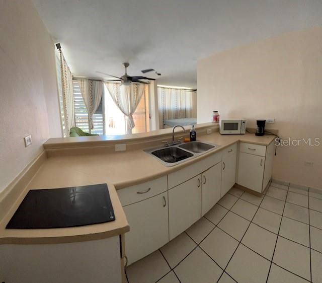 На продажу: $299,777 (5 спален, 4 ванн, 1542 Квадратных фут)