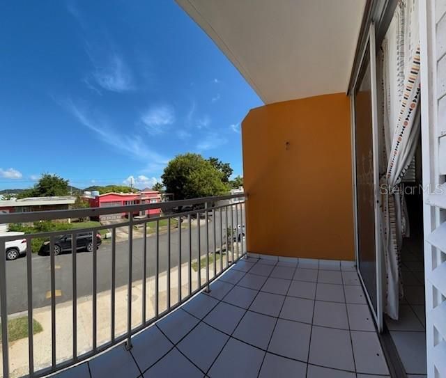 На продажу: $299,777 (5 спален, 4 ванн, 1542 Квадратных фут)