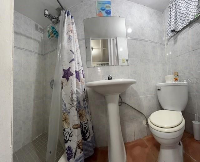 На продажу: $299,777 (5 спален, 4 ванн, 1542 Квадратных фут)