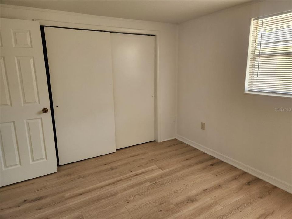 出租: $1,450 (2 贝兹, 1 浴室, 800 平方英尺)