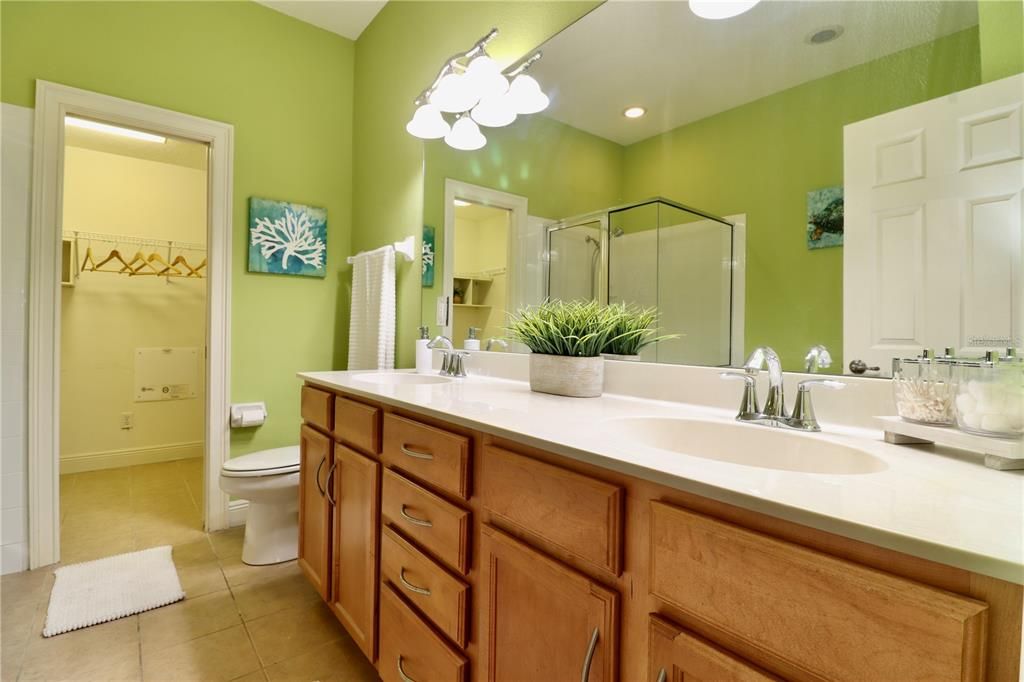 На продажу: $449,000 (3 спален, 3 ванн, 2215 Квадратных фут)