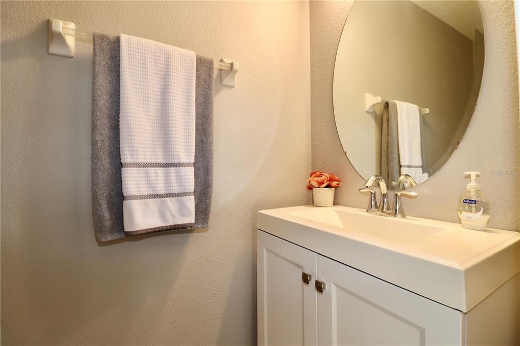 На продажу: $449,000 (3 спален, 3 ванн, 2215 Квадратных фут)