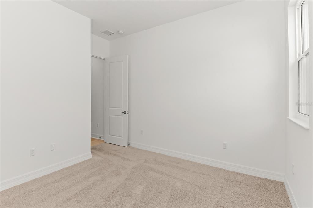 En Venta: $559,900 (3 camas, 3 baños, 2289 Pies cuadrados)