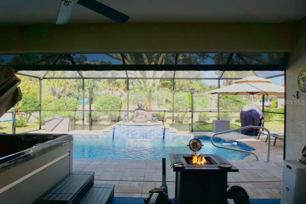 待售: $649,000 (3 贝兹, 2 浴室, 2208 平方英尺)