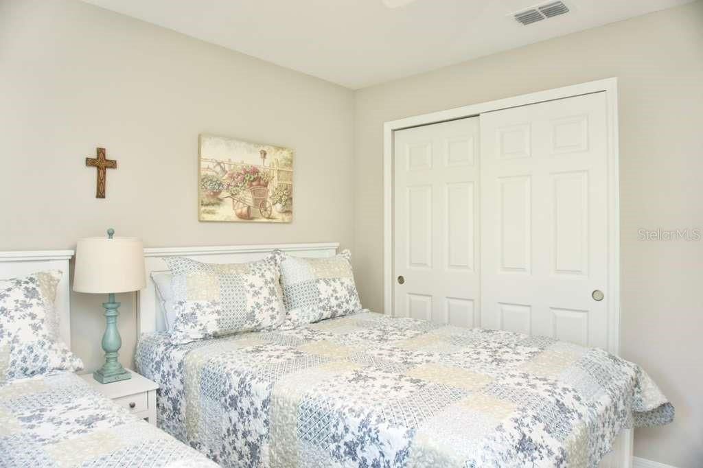 待售: $649,000 (3 贝兹, 2 浴室, 2208 平方英尺)